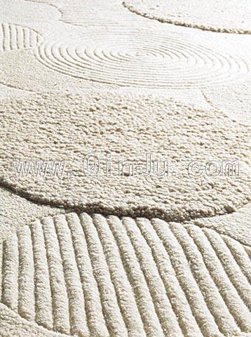 ����һ�У���ߵ�̺�и[�T