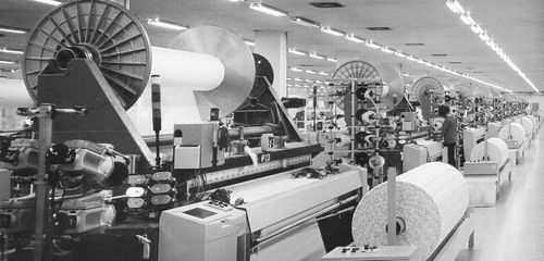 ���ռ��F(tu��n)��һ��(g��)�Ҽ����^������Դ̽��