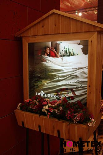 ���R���Ҽ���ᘕ���Ʒչʾ