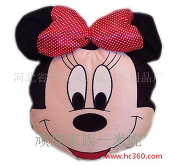 多功能卡通靠墊被 舒適又實(shí)用