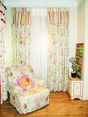 別忘了關(guān)注窗簾的實(shí)用功能