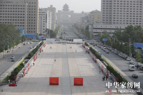 ʢ��F�����Ї�60�꽛��˲�g���DƬչ