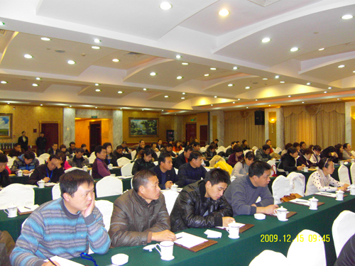 ���ۂ�����ϯ��Ʒ2010��l(f��)����(hu��)�e�k