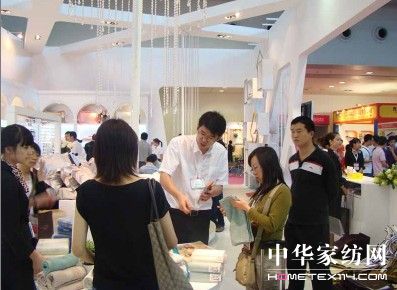 南方寢飾新品牌曼卡蕾亮相深圳