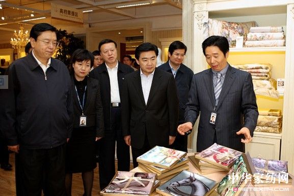 ���½�ҕ�츻�����J����I(y��)��(chu��ng)��