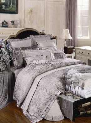 �����•���{(l��n)�������z2011�괺����Ʒ����