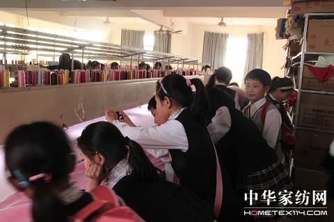 ���T(m��n)��(sh��)�(y��n)�W(xu��)У�������^Ⱥ��(��i)�Ҽ�