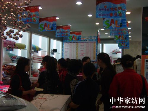 �Ь����Fꖰ˵��N���^�߰��f