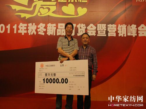 �Ϸ���������e���M�g���䘷����