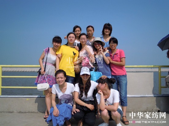 美羅家紡夏日燒烤增情誼