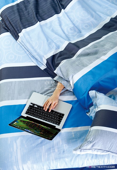 藍精靈引發埃迪蒙托“藍色風暴”