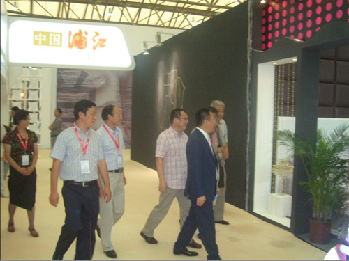 �����A�W�R66�������Ҽ�չλ