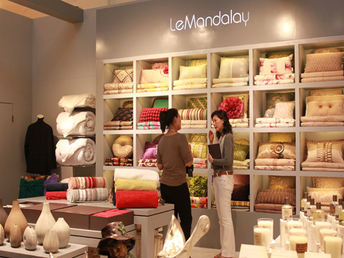 �z��•���{(l��n)�r�мҾ�չ�����P(gu��n)ע