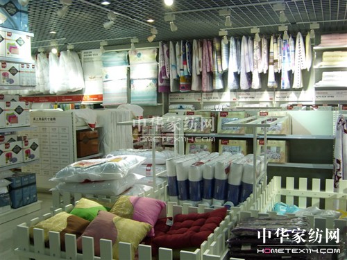 ʥ���R�Bʯ��3���T��¡���_�I