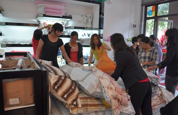 ���Z�Ҽ���ɽ�ݹ���˵�ʢ���_�I(y��)