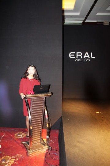 艾萊依2012春夏女裝二次訂貨會圓滿舉行