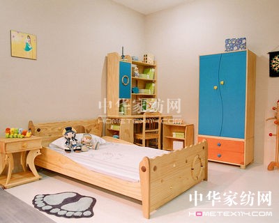 �Ҿ߱��B(y��ng) ��ľ�Ҿߵ��xُ(g��u)�c���B(y��ng)