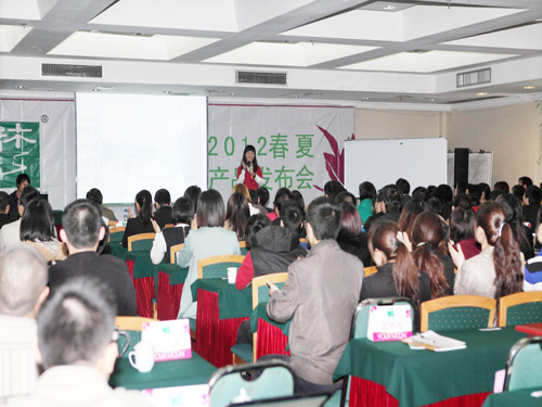 2012�h���ҾӮaƷ������������_