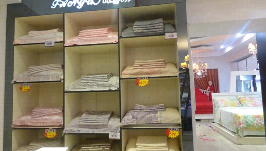 凡語家紡昆明石林店璀璨開業