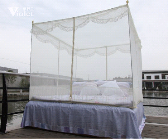 幔幔紗簾紫羅蘭輕輕飛舞