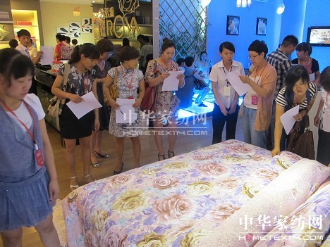 2012���Z�š��A•δ�������̕��A�M�ɹ�