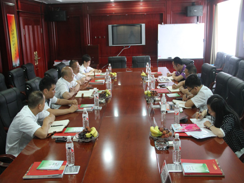 �Ϻ��C���������I(l��ng)��(d��o)�W�Rʢ��F(tu��n)ָ��(d��o)