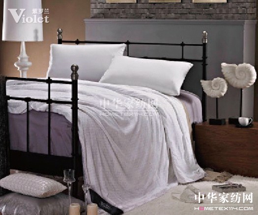 紫羅蘭花香彌漫時 恰是你我初相遇