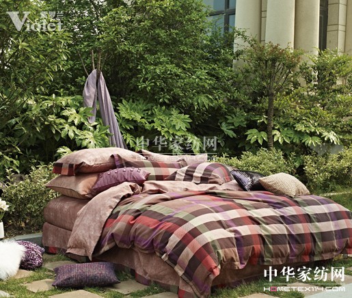 紫羅蘭結緣塞納河畔