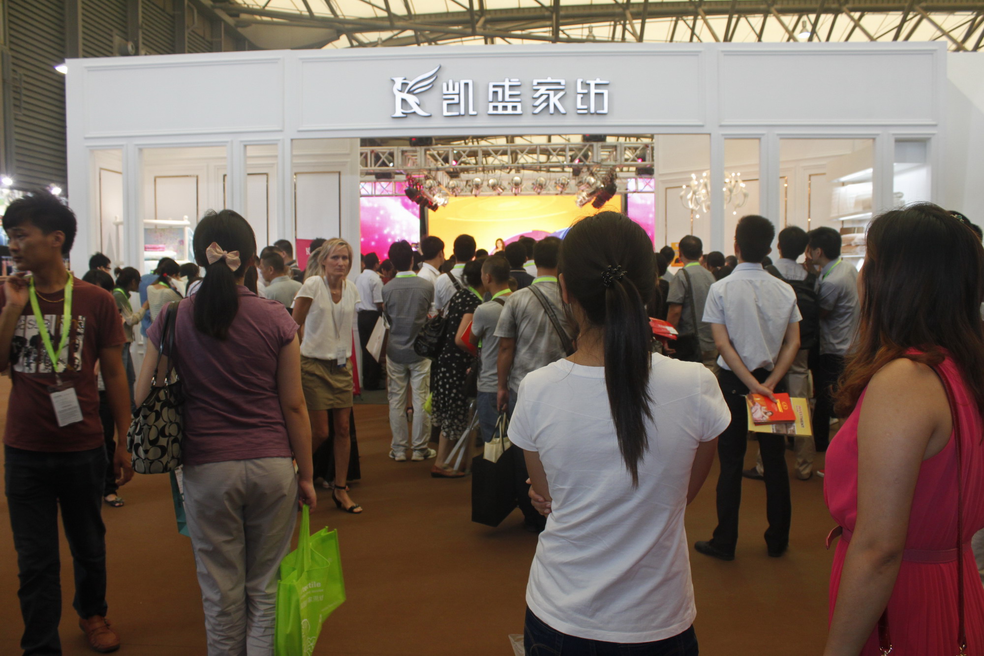 凱盛家紡2012國(guó)際家紡博覽會(huì)放光芒