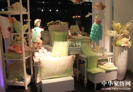 �Ҽ�չ������߀���ӆ���