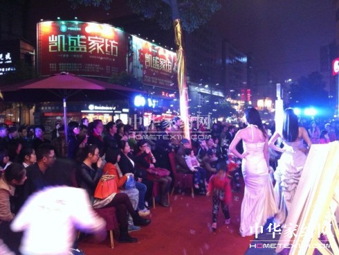 �Pʢ�Ҽ����Ʒ�b���@���T��������