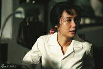 3����Ů���҄����R���P�F���f��