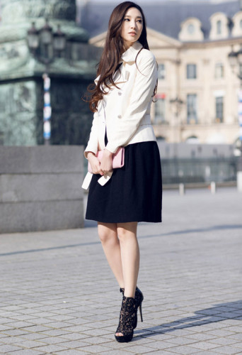 ��������b�Y������ ͸¶��������