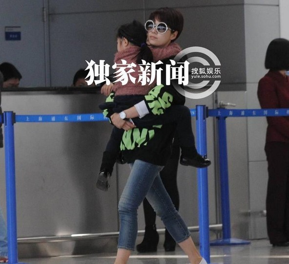 �R���P�e�ҳ��άF��C����Ҋ����