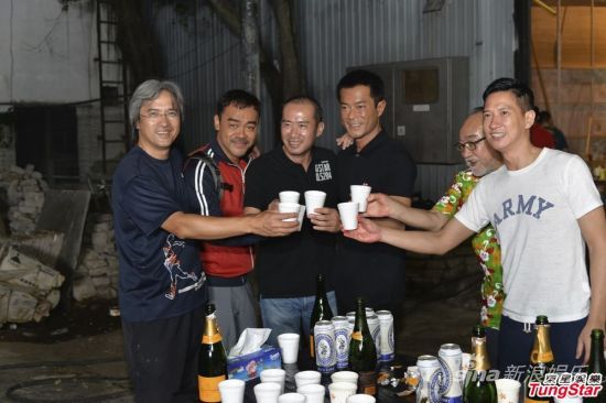 �����Ə����x���옷����Ƭؓ�����