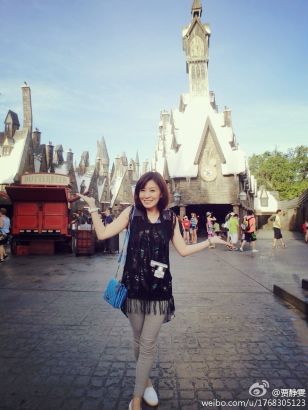 �Z�o����Ů���ε�ʿ�ᱻٝ�ƽ���