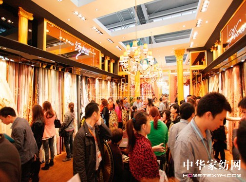 �Ҿ�ʢ��ǧ�f�̼ҹ����Ҿӕr��