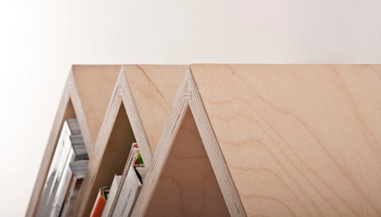 �M�Q���������������