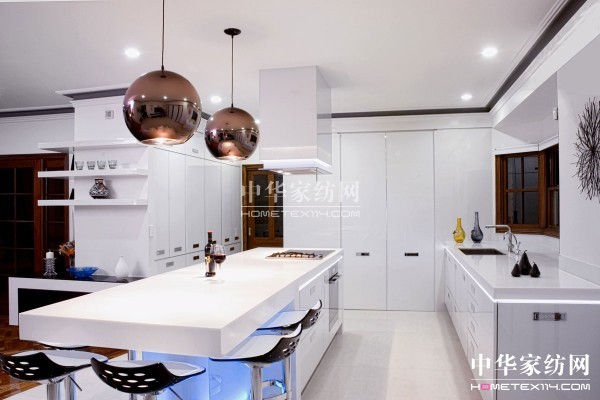 ��4���F�����s�L��N���v�����OӋ��������