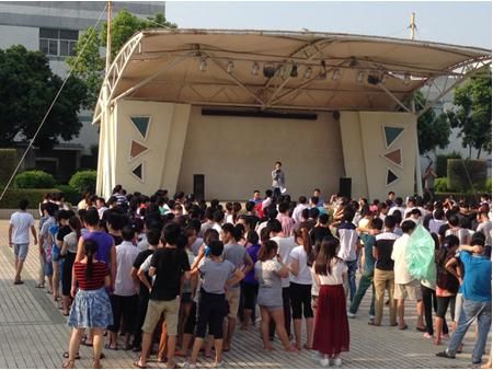 ��·�Ҽ��M(j��n)����������(x��)������(qi��ng)�T��������ȫ���R