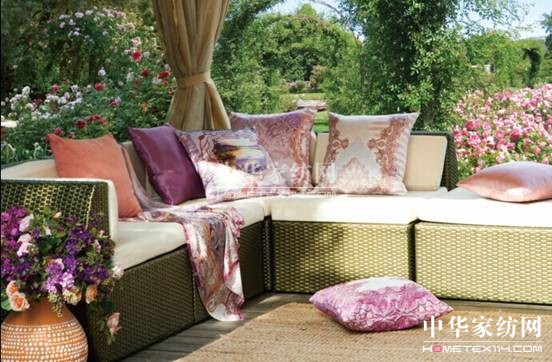 ���z�Ҽ��������죬ɫ��style��ȡů