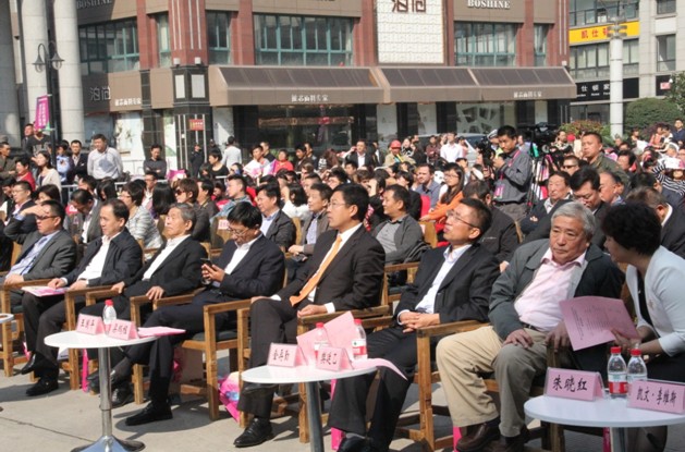 ��(chu��ng)��N���������彻�ו�(hu��)�����z���pϲ�Ļ���չ��(d��)������