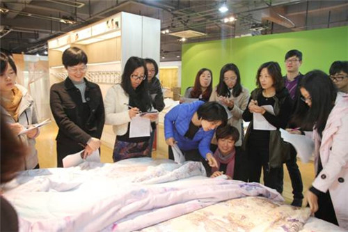 HOdo�t���Ҽ�2015�괺����Ʒ�u(p��ng)������(d��ng)