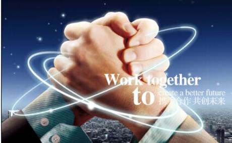 ���ˍu�Ҽ�2015������Ʒ�b�p���߽��N����Մ���A�M�Y����