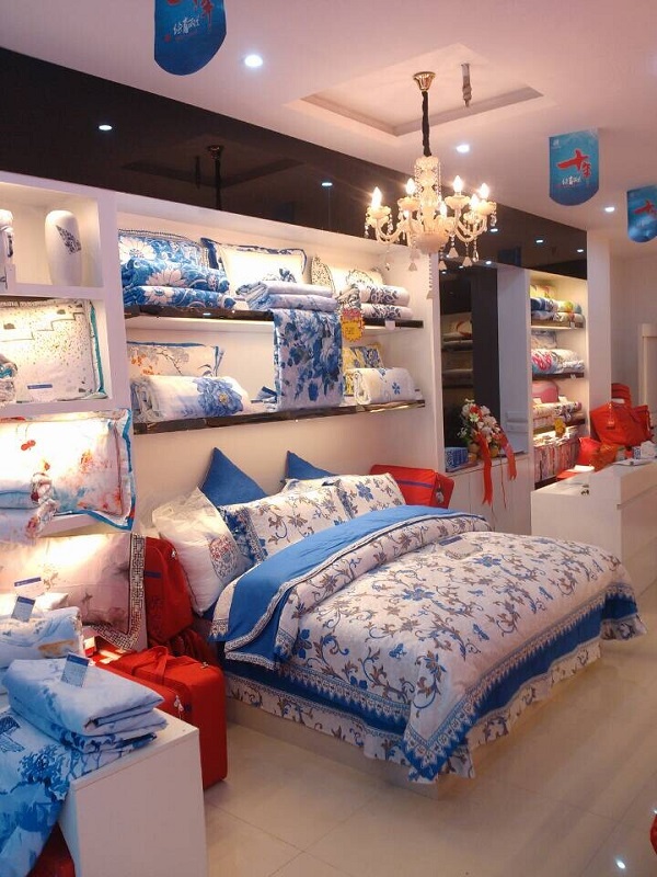 �����཭���m��(zhu��n)�u(m��i)�_(k��i)�I(y��)�`�ų���(m��ng)�ð��໨����