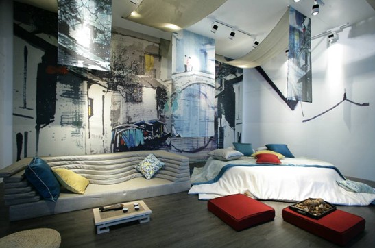 ��ɫ�ߔ̚���fǧ