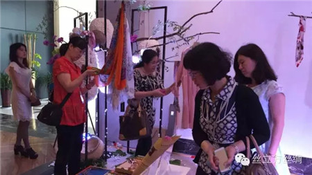 �z�����������ΘI(y��)���ɞ��ِΨһ��Ʒٝ����