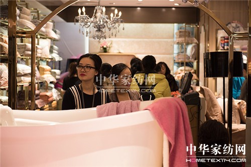 ������ɼ��F�������һվʽ�Ҿ������w��^�����L��׿չ