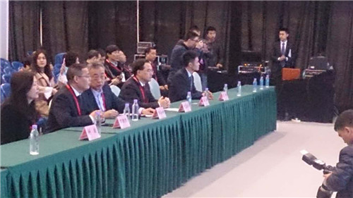 ��98�á���ᘕ���ʢ�ųɶ� ��������