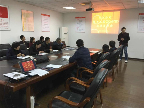 �L����˾���ļ�΢̎���֣��c�΄�Ч